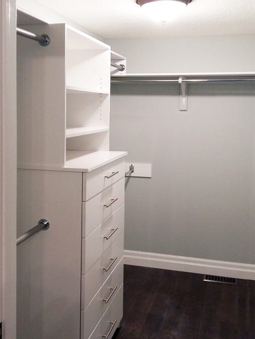 Drawers and two level clothes storage