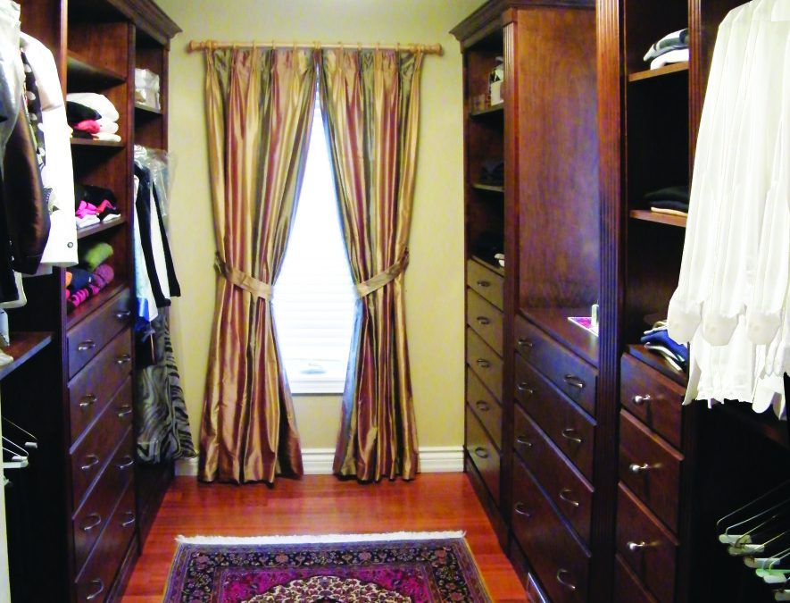 Walk-in Closet