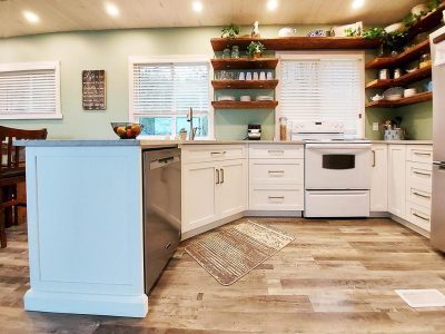 Small cottage kitchen